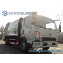 Camion à ordures compacteur HOWO 4 * 2 5000L